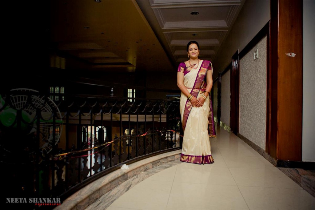 Ranjitha-Adarsh-Candid-Wedding-Photography-Amara-Kalyana-Mantapa-Bangalore-India-Neeta-Shankar-Photography-5