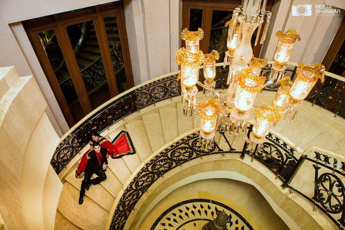 Leela-Palace-Bangalore-Couple-Pre-Wedding-Candid-Black-Red-Theme-Shoot