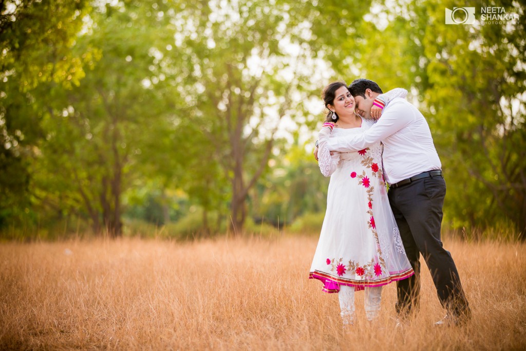 Neeta-Shankar-Photography-Hesarghatta-Grasslands-Pre-Wedding-Couple-Shoot-Bangalore-outdoor