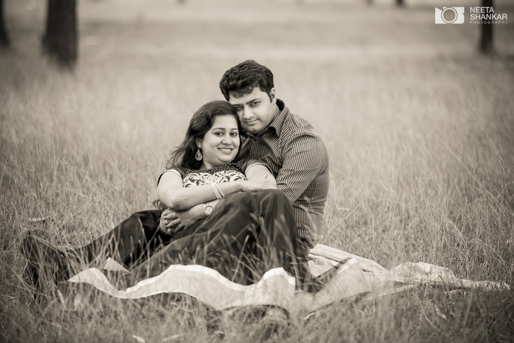 Neeta-Shankar-Photography-Hesarghatta-Grasslands-Pre-Wedding-Couple-Shoot-Bangalore-outdoor