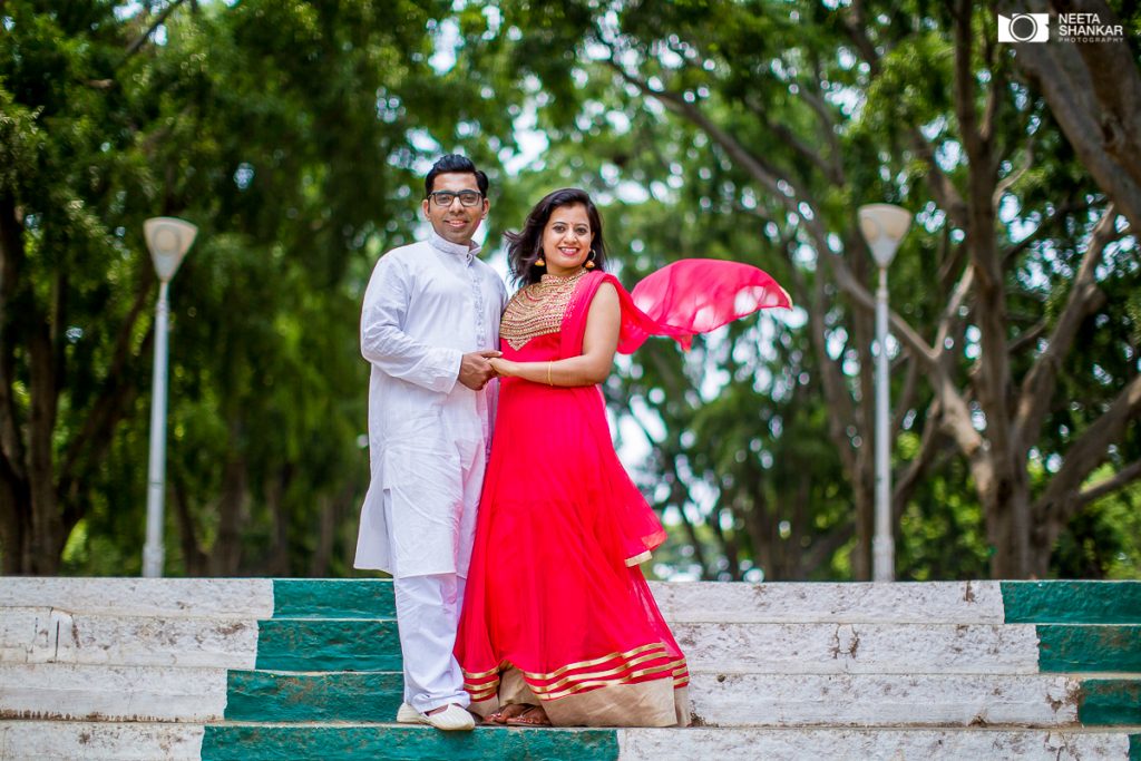 Neeta-Shankar-Photography-Candid-Contemporary-Pre-Post-Wedding-Couple-Shoot-Lalbagh-Bangalore-Amazing-Couple