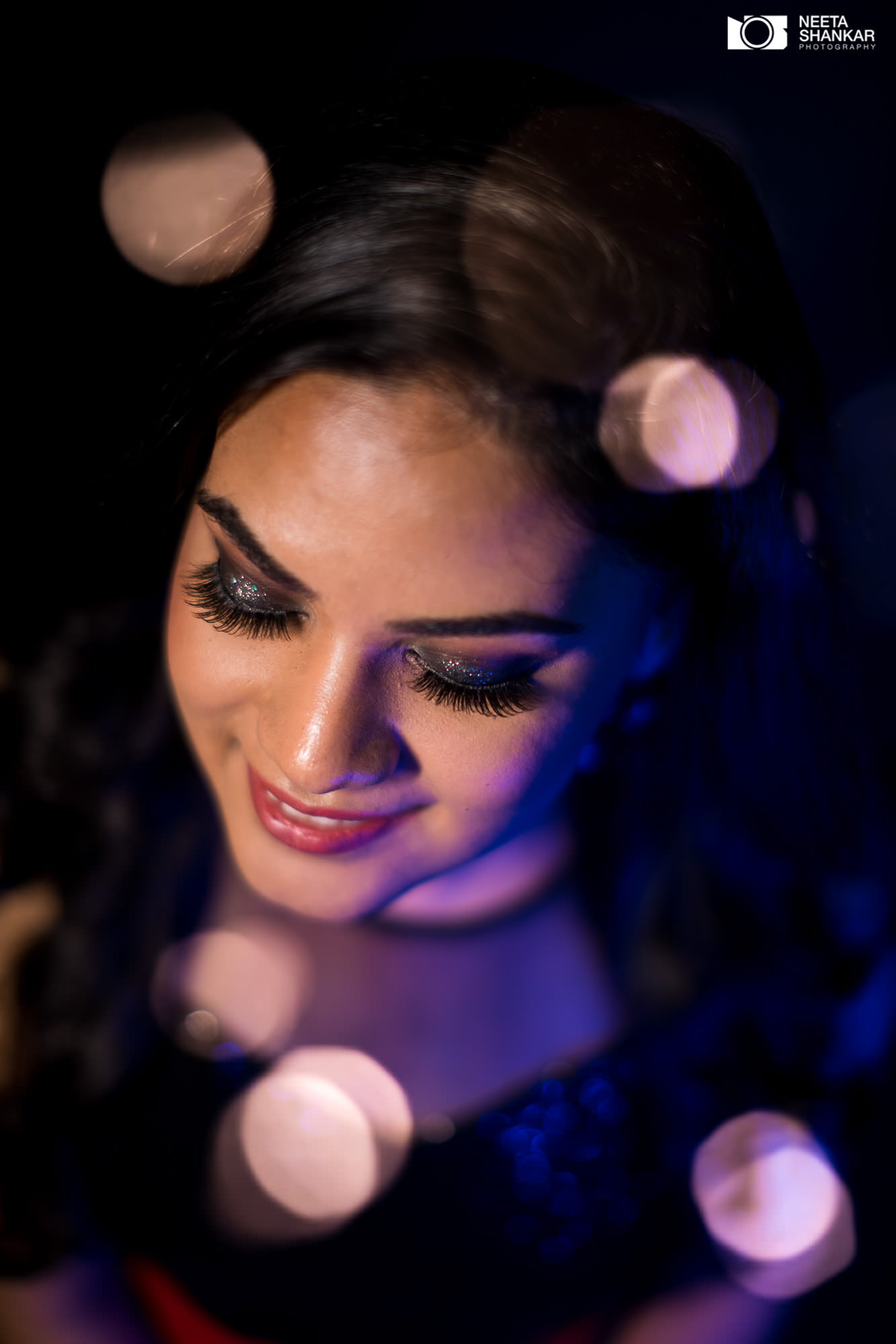 Neeta-Shankar-Photography-Review-First-Impressions-Godox-LC500-LED-Light-Stick-Icelight
