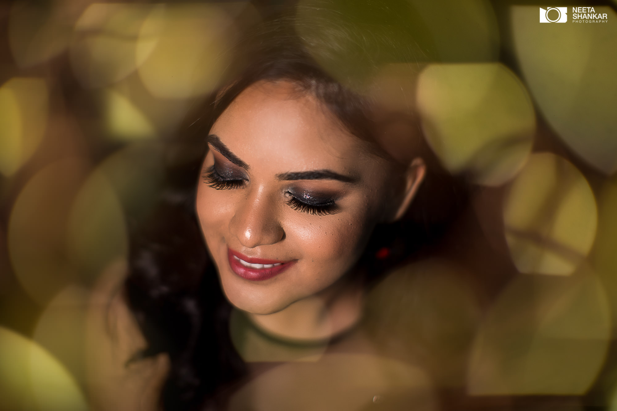 Neeta-Shankar-Photography-Review-First-Impressions-Godox-LC500-LED-Light-Stick-Icelight